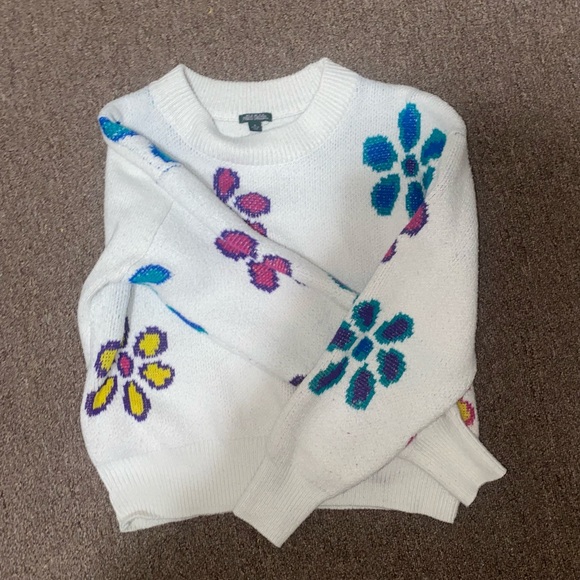 womens sweater - Picture 3 of 4